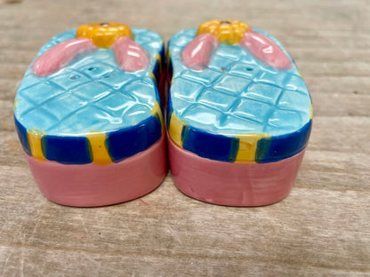 FLIP FLOP SALT AND PEPPER