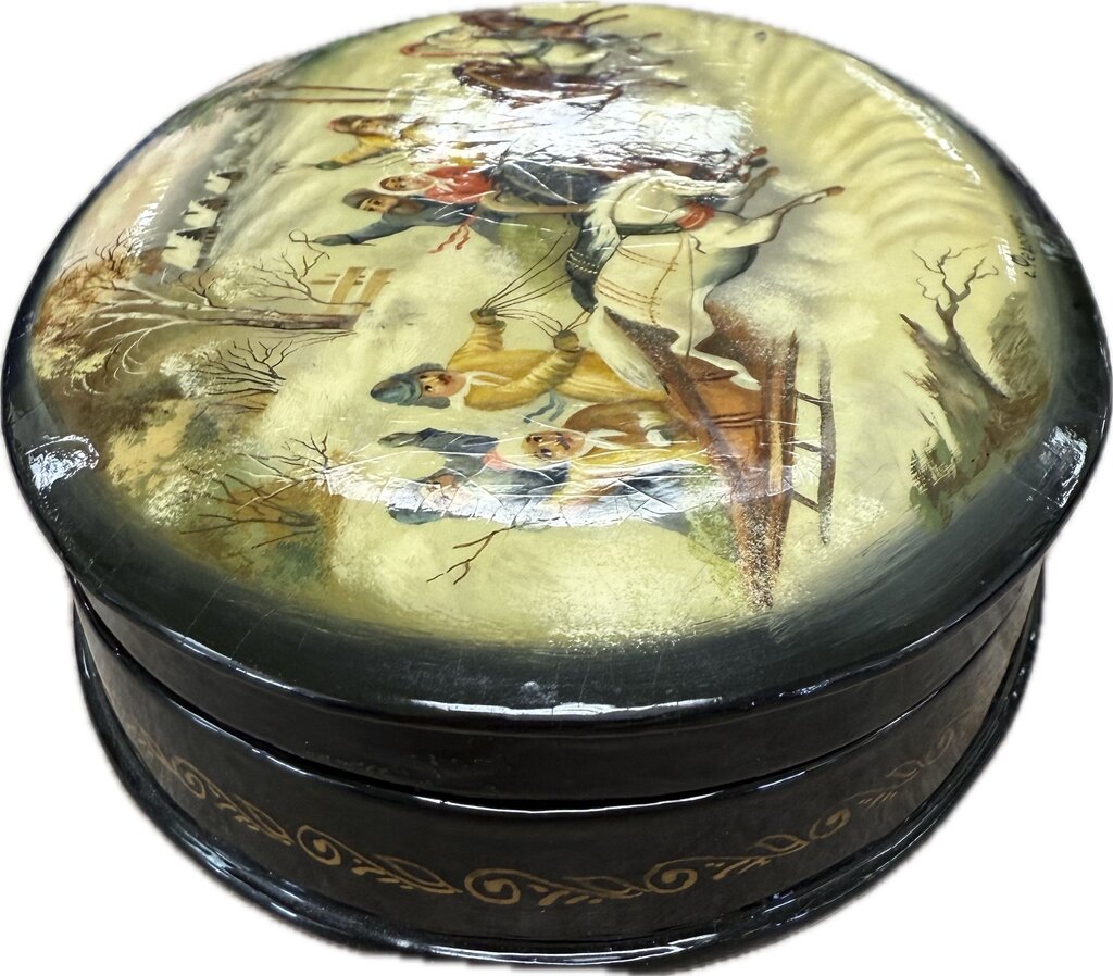 WINTER LACQUERED BOX