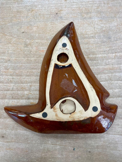 VINTAGE SAILBOAT CERAMIC PLATE