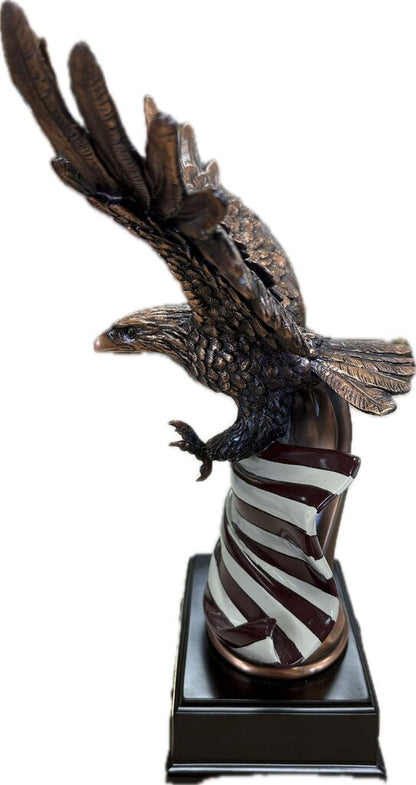 RONALD REAGAN BALD EAGLE WITH AMERICAN FLAG