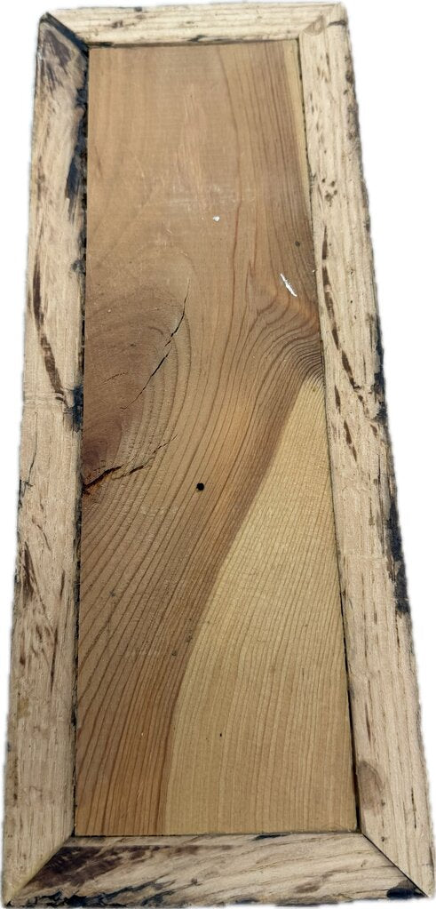 RECLAIMED WOOD PLANTER/BOX