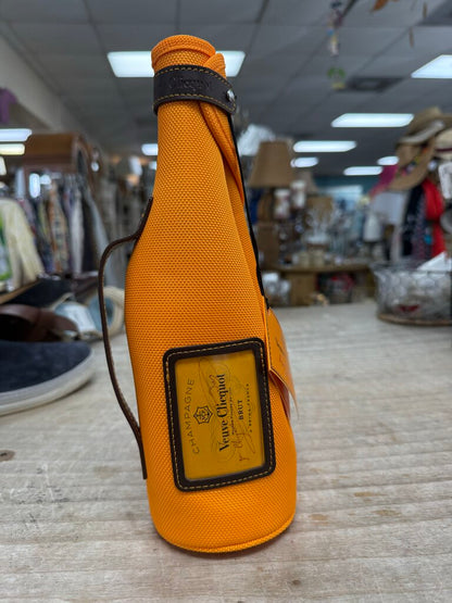 VEUVE CLICQUOT ICE JACKET