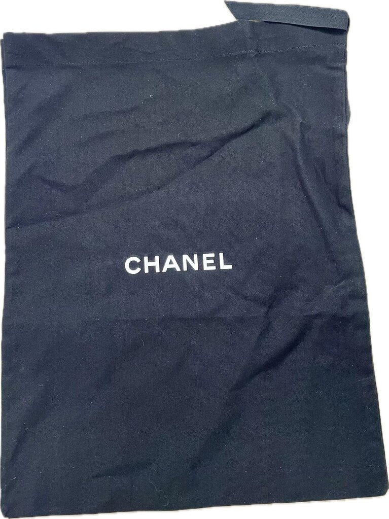 MD CHANEL DUST BAG 13.5"x9.75"