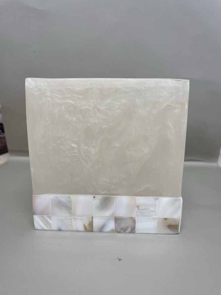 CAPIZ SHELL TISSUE BOX