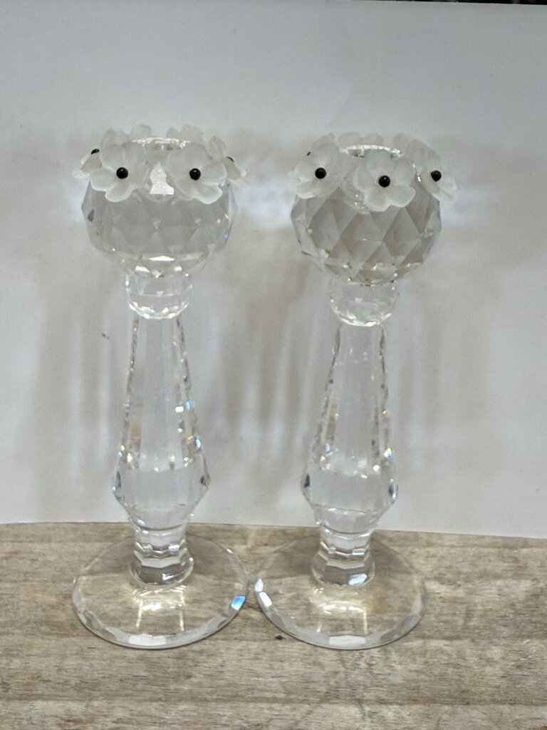 SWAROVSKI CANDLE HOLDER FROSTED FLOWER SET OF 2 4"