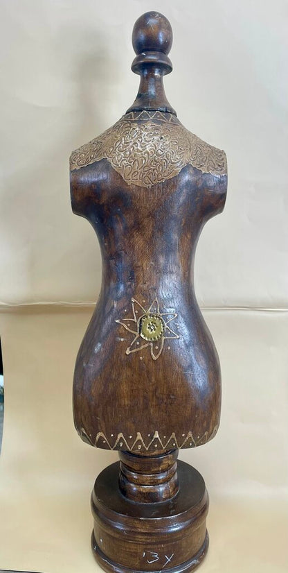 BALINESE WOODEN BUST