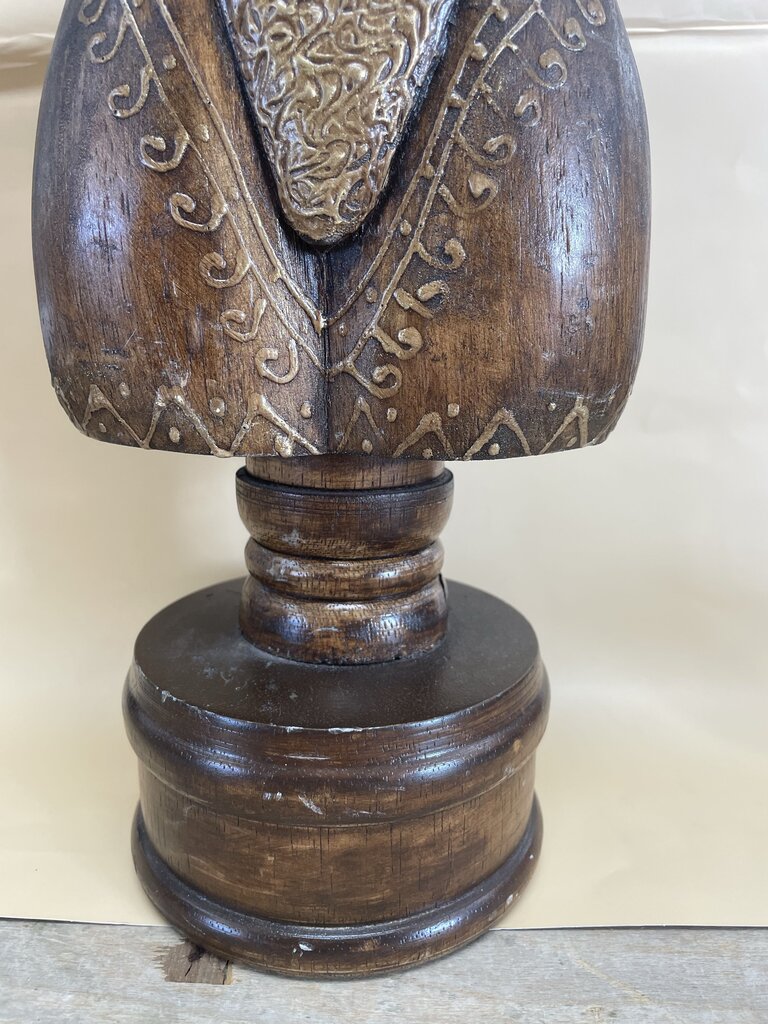 BALINESE WOODEN BUST