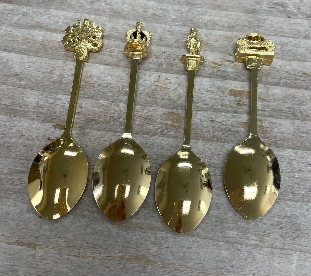 BUCKINGHAM PALACE SOUVENIR 22KT PLATED SPOONS