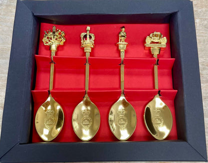 BUCKINGHAM PALACE SOUVENIR 22KT PLATED SPOONS