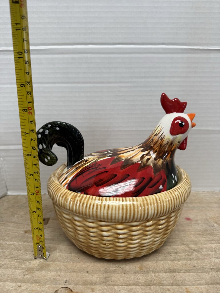 HEN ON NEST CERAMIC DISH