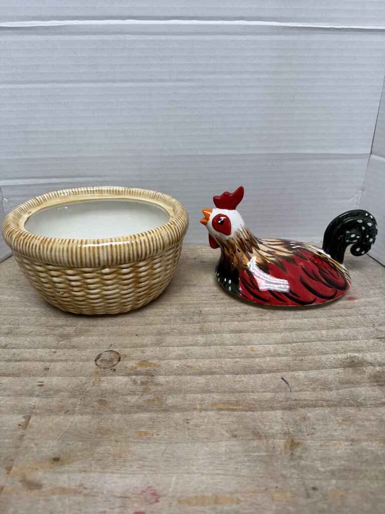 HEN ON NEST CERAMIC DISH