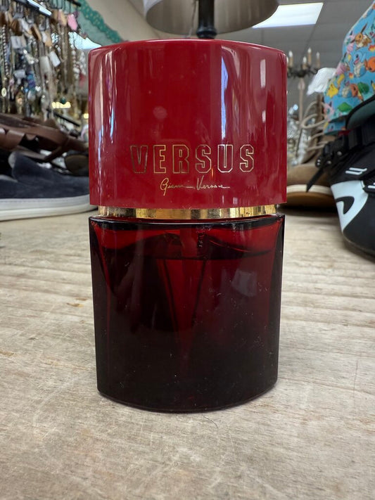 RARE VINTAGE 1987 VERSUS DONNA VERSACE PERFUME