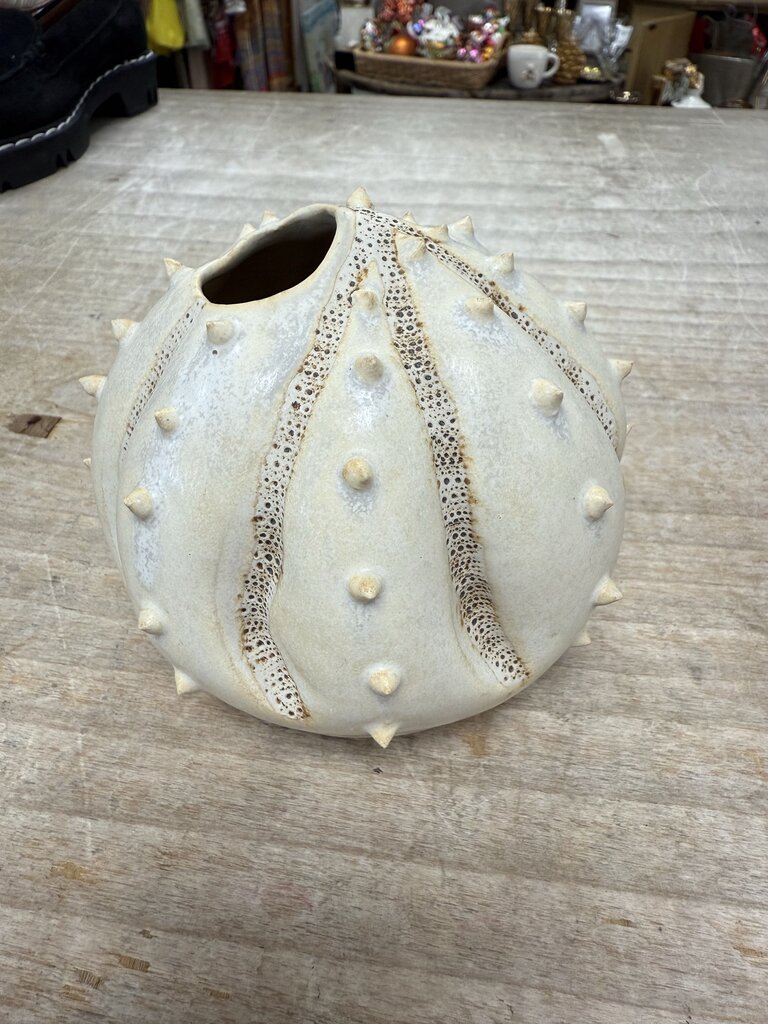 SIGNED CERAMIC HANDMADE SEA URCHIN BUD VASE
