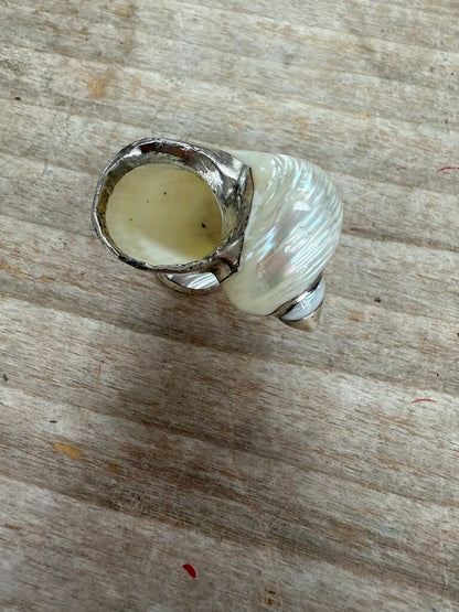 VINTAGE MOTHER OF PEARL SHELL SALT CELLAR