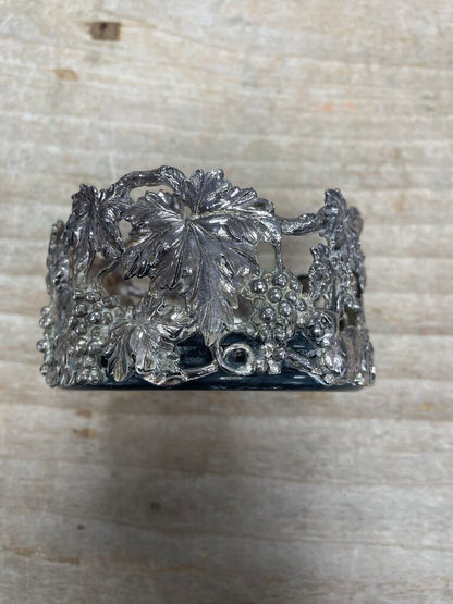 VINTAGE ARTHUR COURT GRAPE LEAVES AND BUNNIES SILVER WINE CADDY