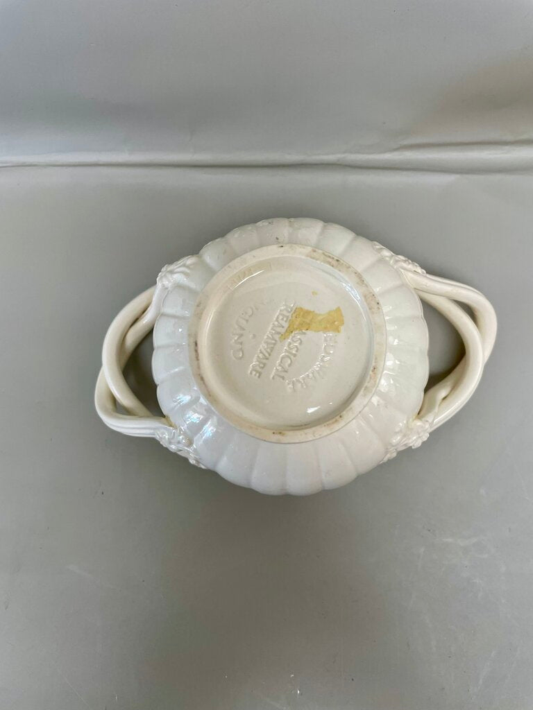 LEEDSWARE CREAMWARE CREAM AND SUGAR SET