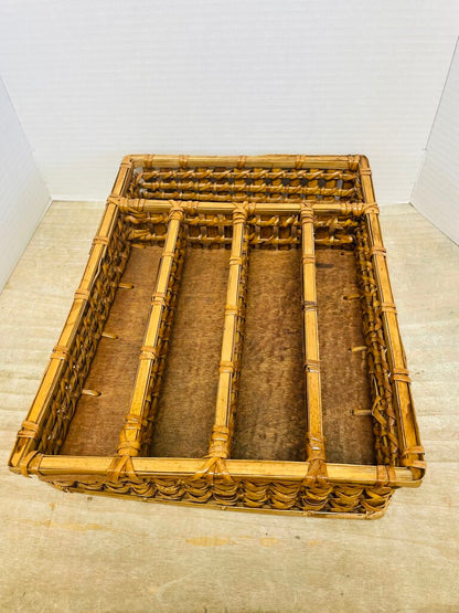 VINTAGE WICKER RATTAN UTENSIL HOLDER