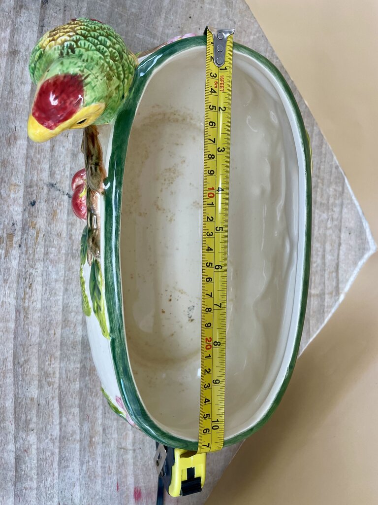 VINTAGE WHIMSICAL OVAL REGENCY PARROT TROPICAL CACHE POT PLANTER