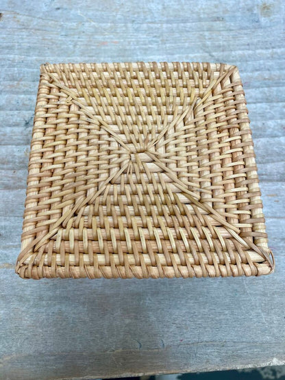 SMALL RATTAN NAPKIN HOLDER FOR 5" NAPKINS