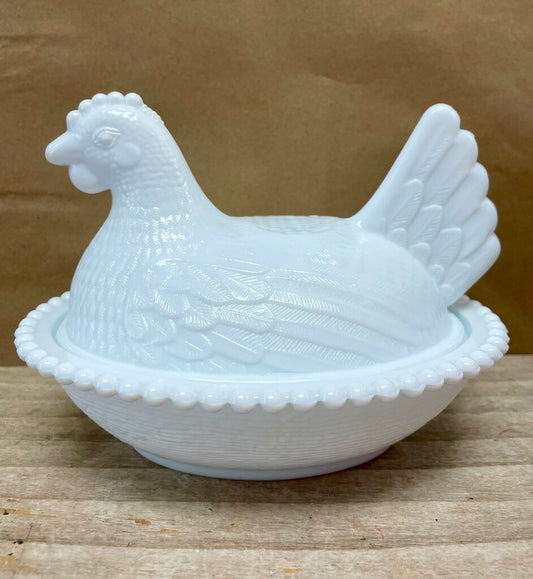 LIDDED MILK GLASS CHICKEN 7"x5.5"x5.5"
