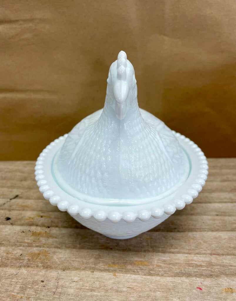 LIDDED MILK GLASS CHICKEN 7"x5.5"x5.5"
