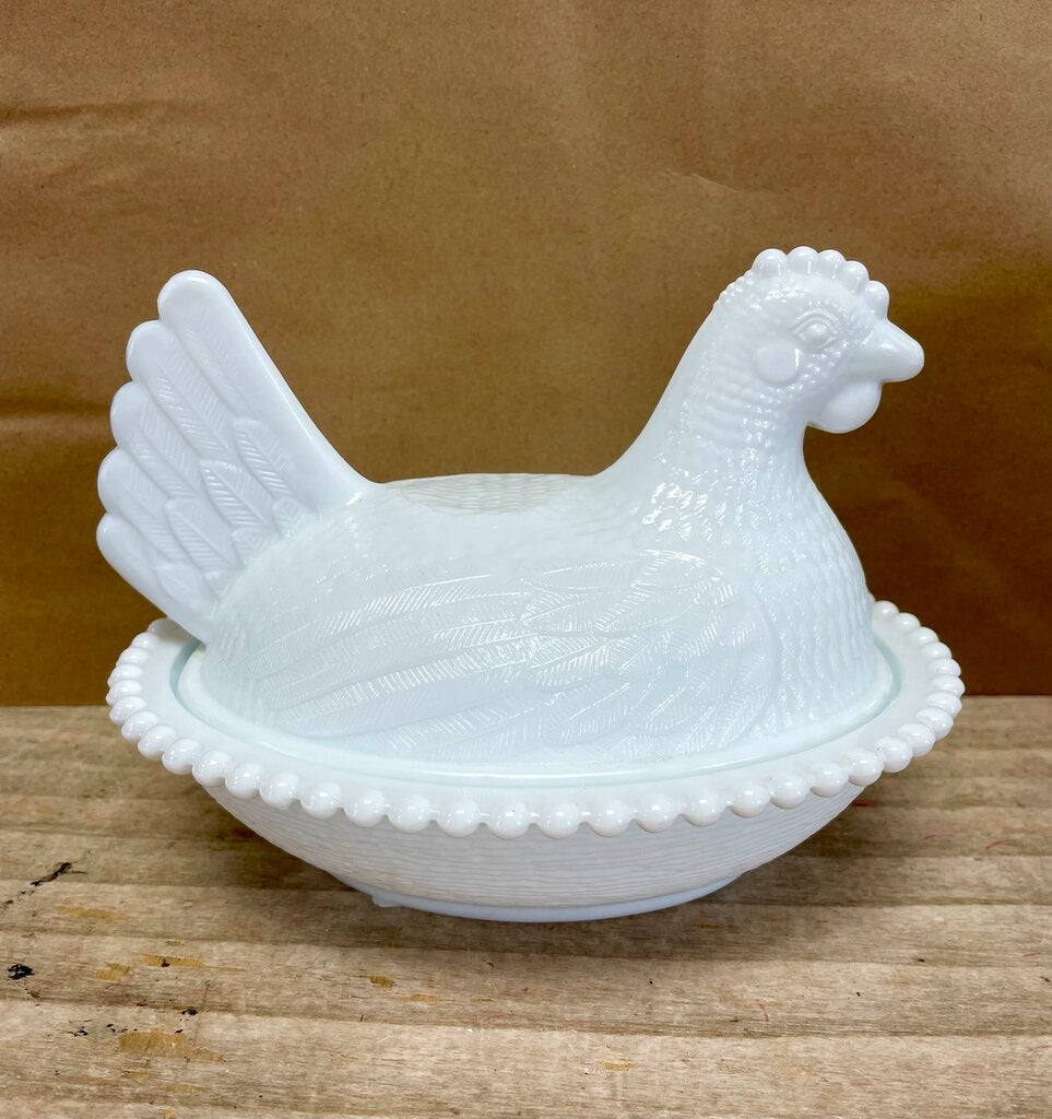 LIDDED MILK GLASS CHICKEN 7"x5.5"x5.5"
