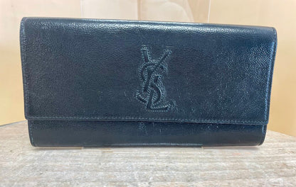 YSL BLACK PATENT LEATHER CLUTCH L9.5"H5"