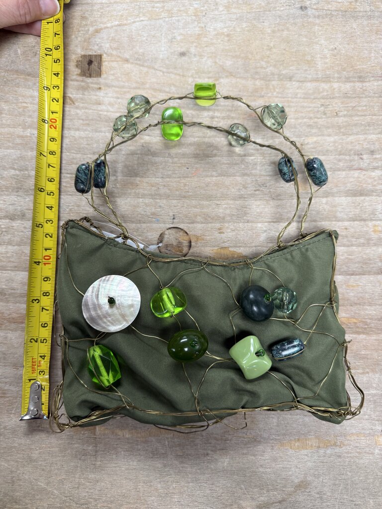 ARTISIAN HANDMADE STATEMENT PURSE