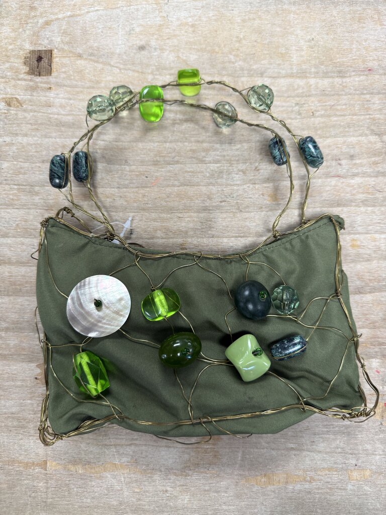 ARTISIAN HANDMADE STATEMENT PURSE
