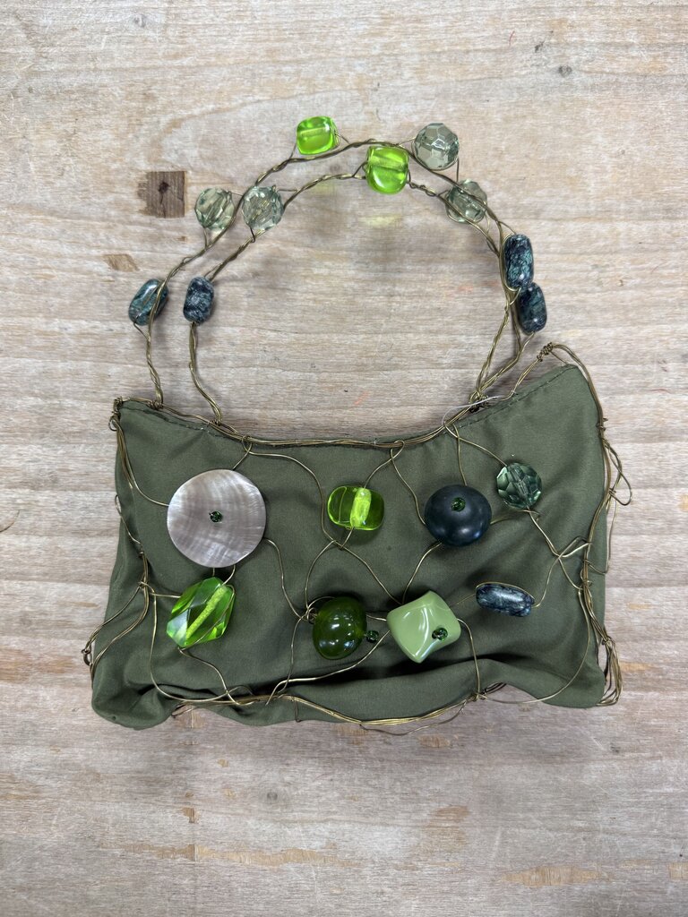 ARTISIAN HANDMADE STATEMENT PURSE