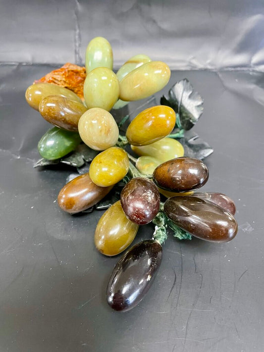 VINTAGE JADE GRAPE CLUSTER