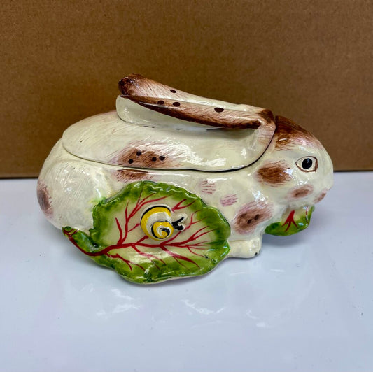 LIDDED TUREEN RABBIT TRINKET BOX 4"x2.5"
