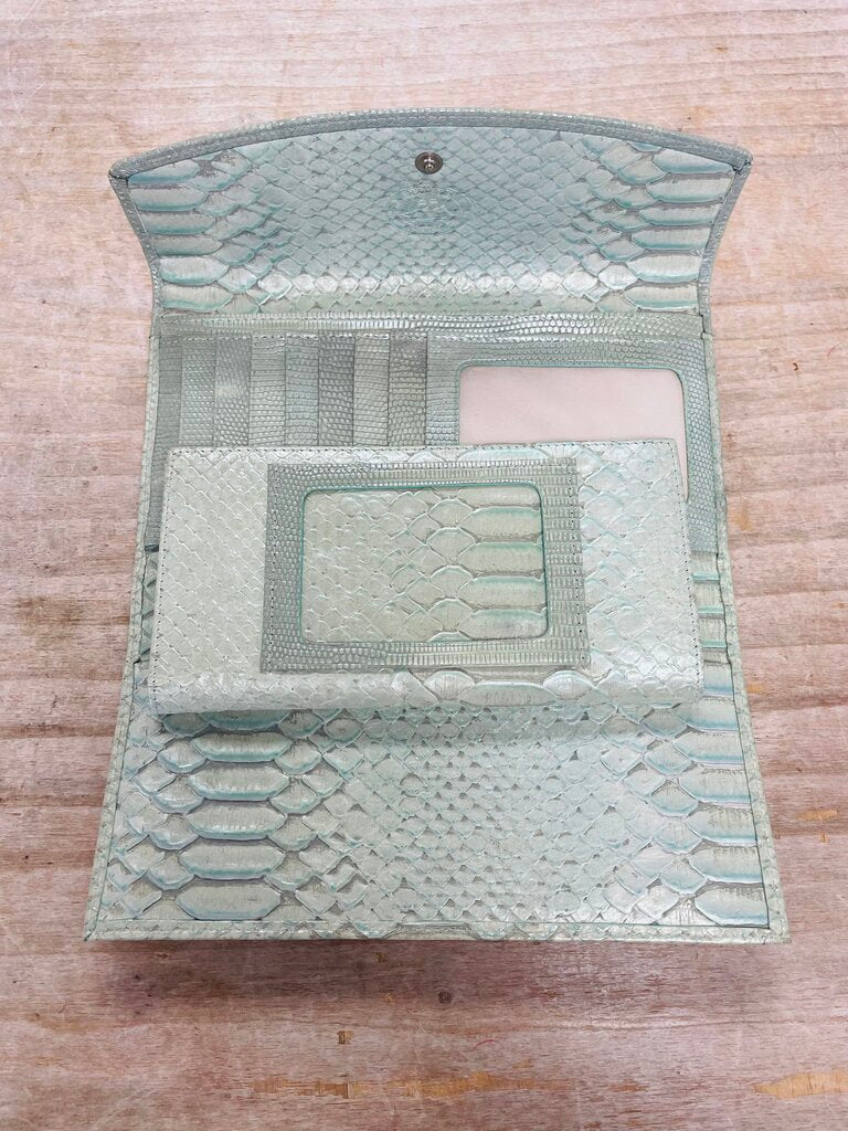 BRAHMIN GREEN WALLET