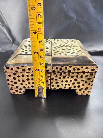 WOODEN DOTTED BONE BOX