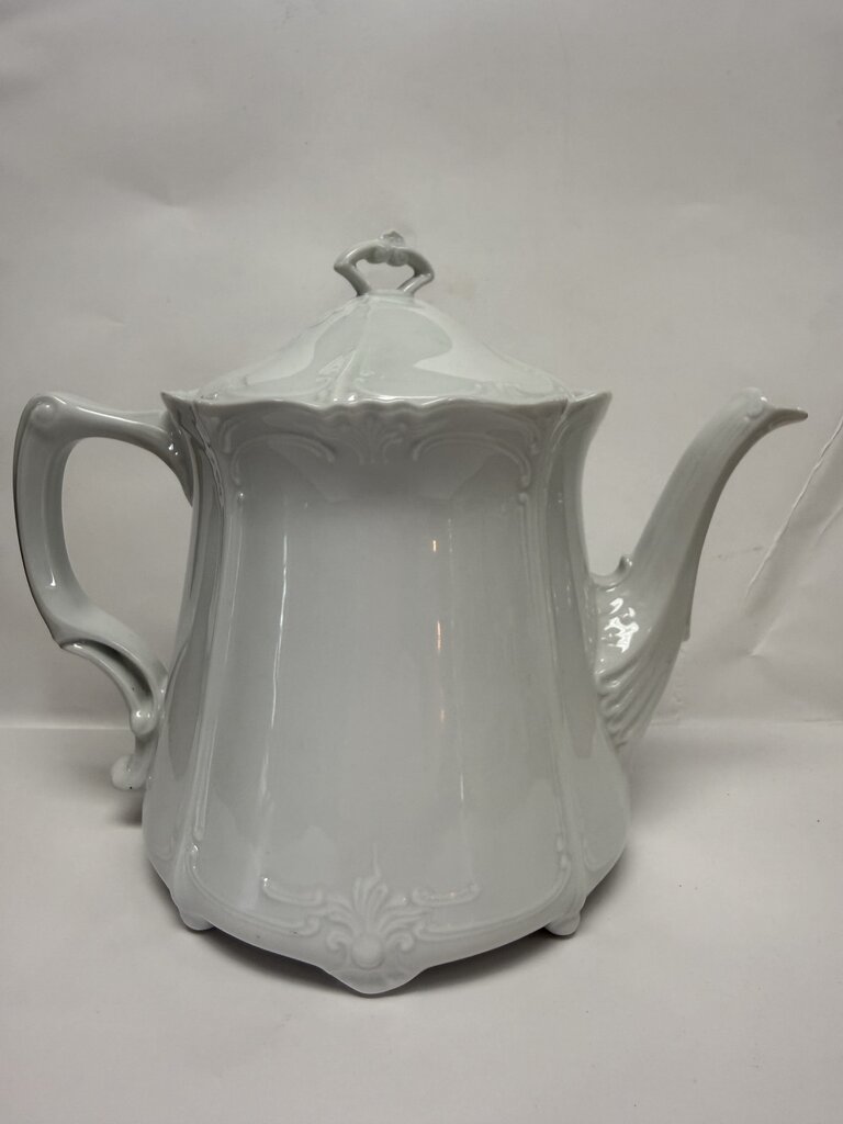 HUTSCHENREUTHER CERAMIC TEAPOT