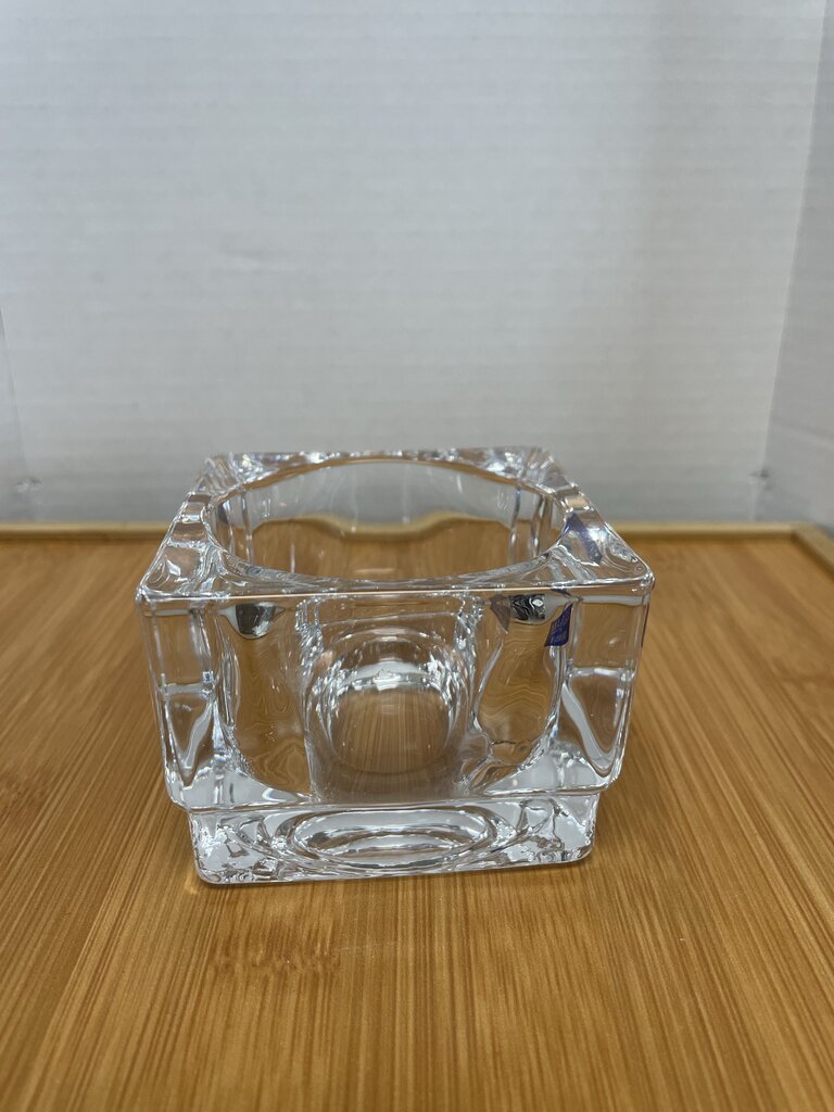 MARQUIS BY WATERFOR CITY CRYSTAL CANDLE HOLDER