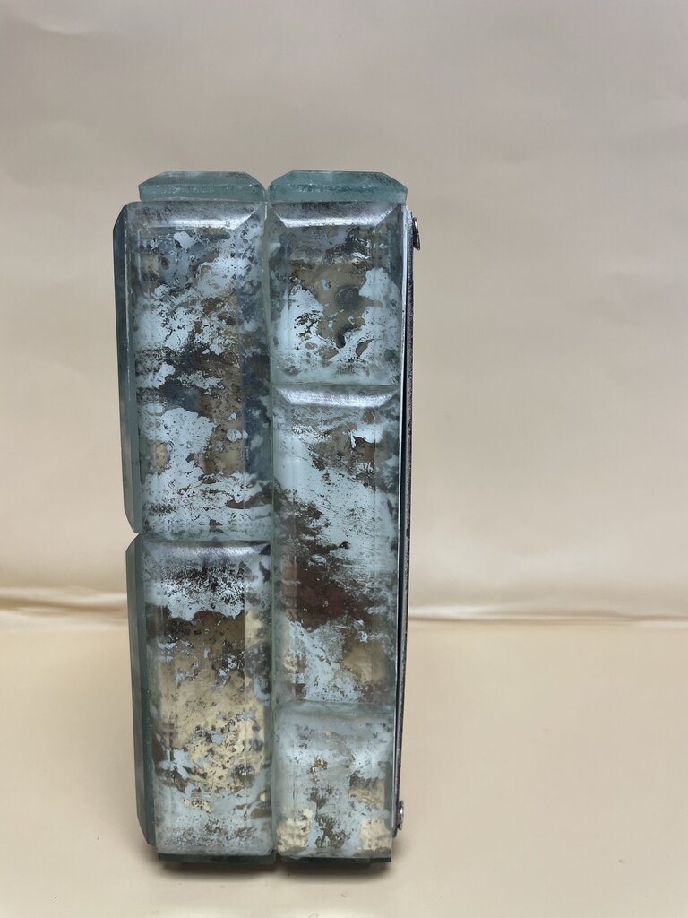 NEIMAN MARCUS GLASS TABLE CLOCK 6'' 6''