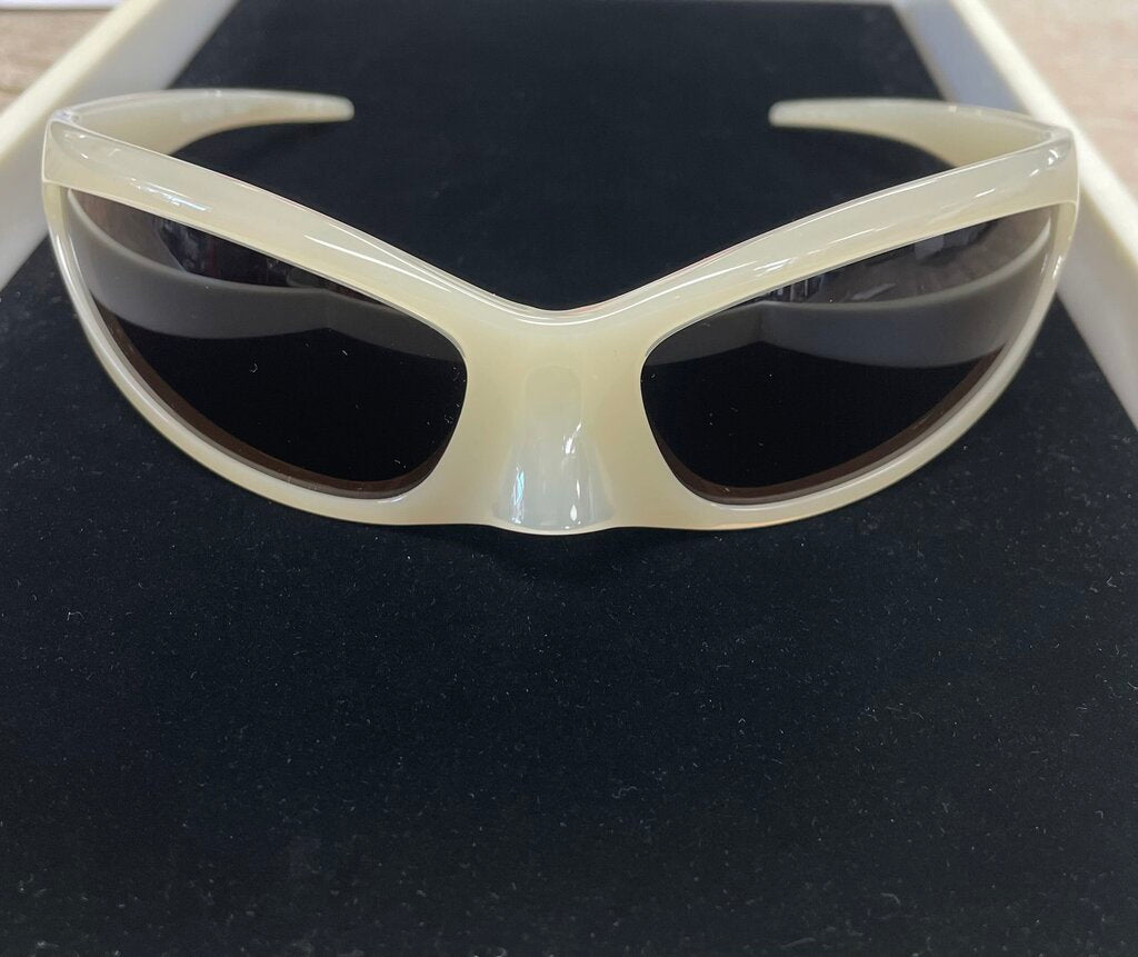 BALENCIAGA SKIN WRAP CAT MASK LIGHT YELLOW BROWN SUNGLASSES BB0252S003