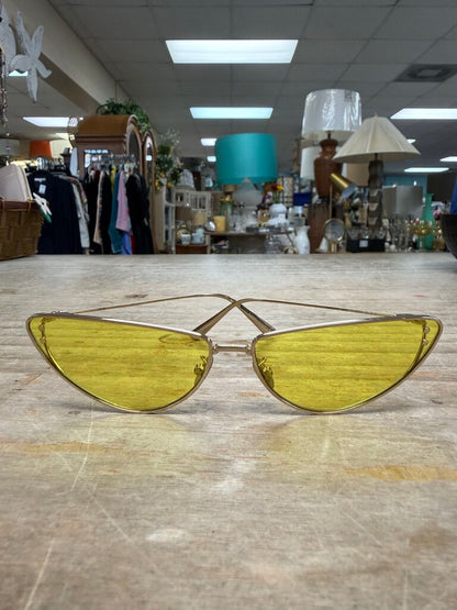 MISS DIOR YELLOW BUTTERFLY SUNGLASSES TF-40928895