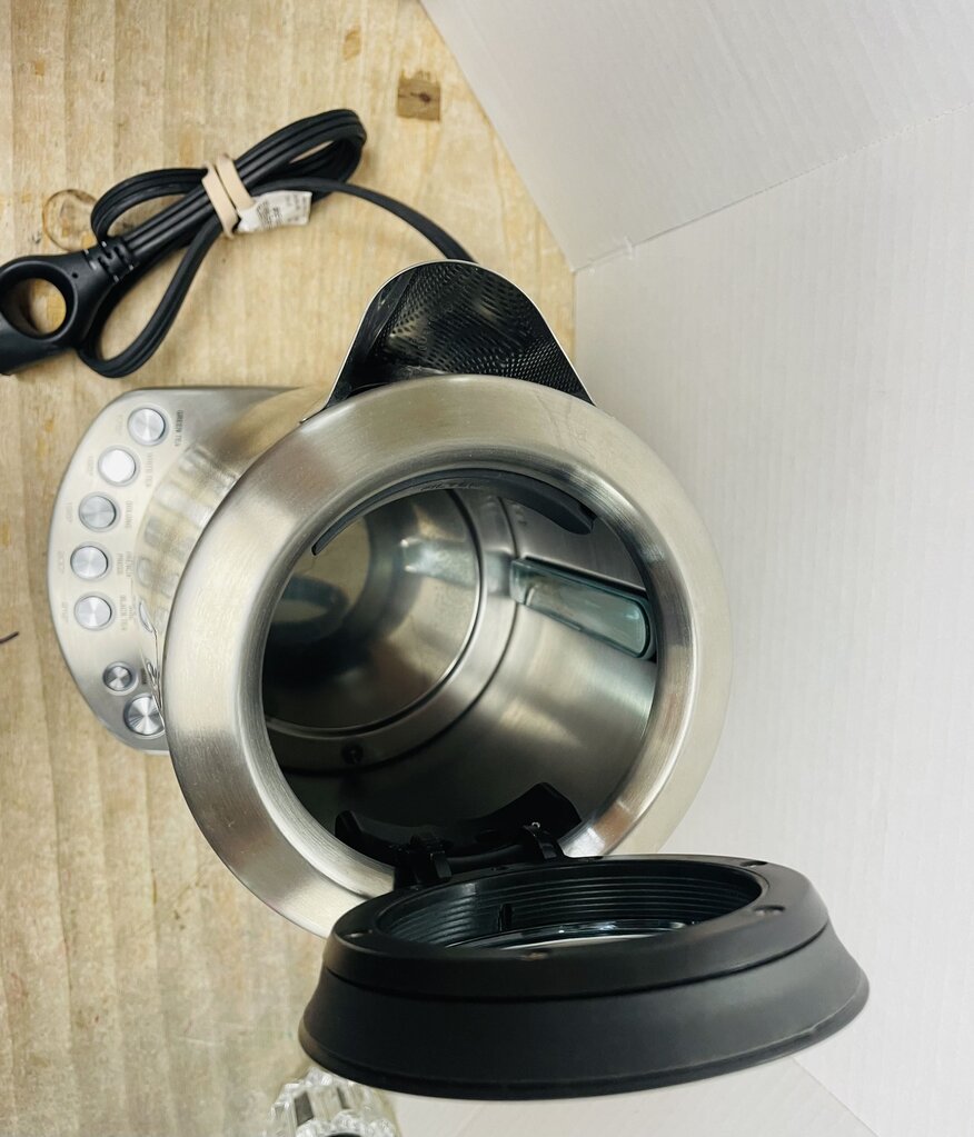 BREVILLE STAINLESS STEEL ELECTRIC KETTLE 7 CUP