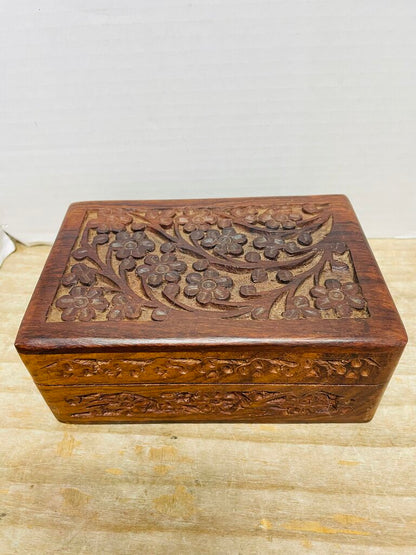 WOODEN CARVED BOX