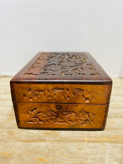 WOODEN CARVED BOX