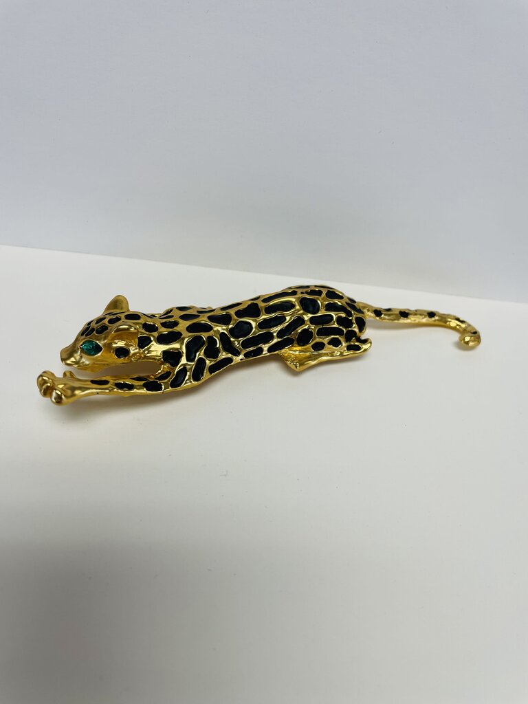 GREED EYED LEOPARD PIN 5"