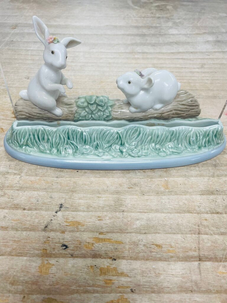 RARE LLARDO BUNNY RABBITS ON LOG PHOTO FRAME
