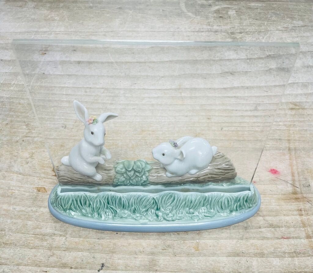 RARE LLARDO BUNNY RABBITS ON LOG PHOTO FRAME