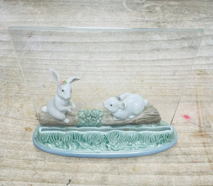 RARE LLARDO BUNNY RABBITS ON LOG PHOTO FRAME
