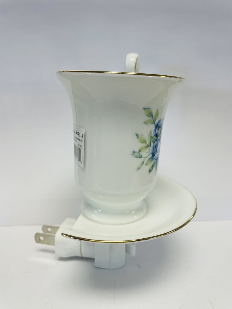 TEACUP AND SAUCER NIGHT LIGHT