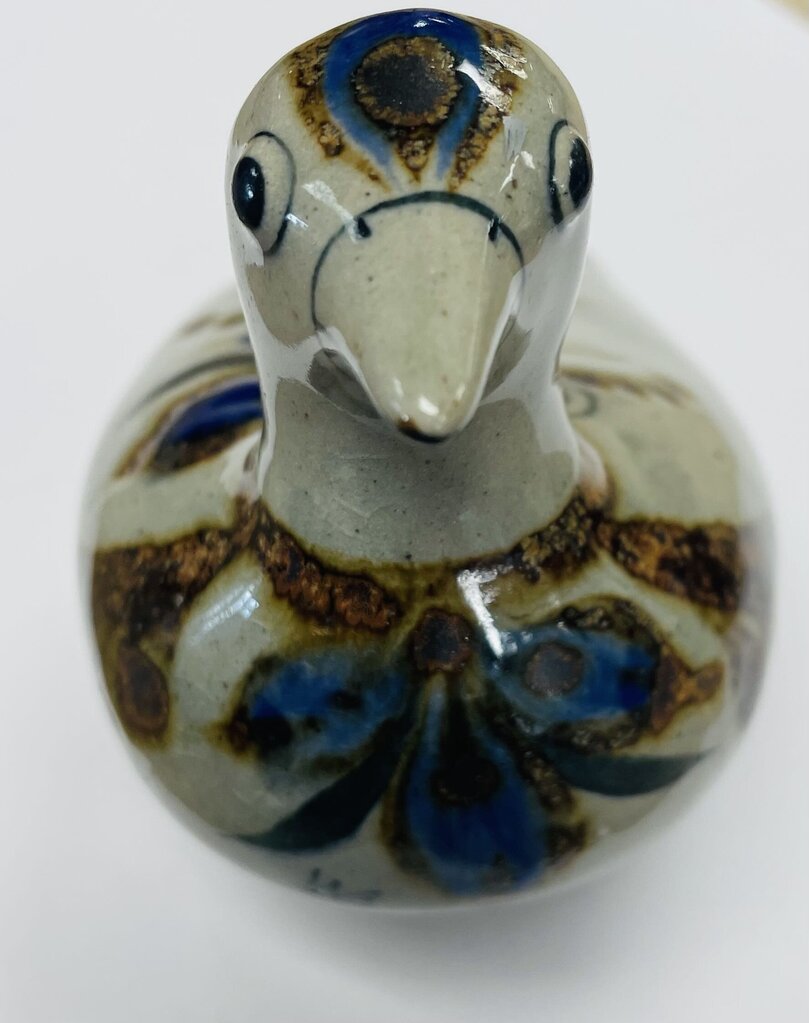 JORGE WILMONT SIGNED FLORAL PIGEON TERRACOTTA 9"