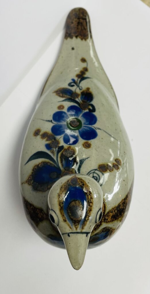 JORGE WILMONT SIGNED FLORAL PIGEON TERRACOTTA 9"