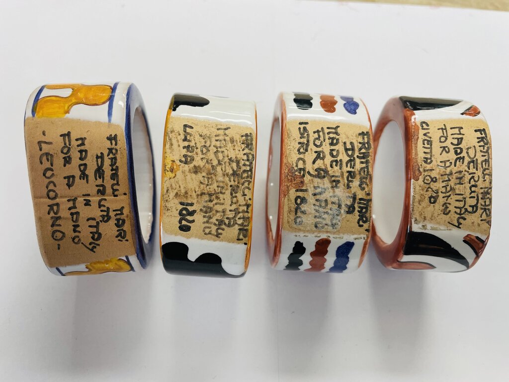 CERAMIC MADE IN ITALY NAPKIN RINGS SET OF 4